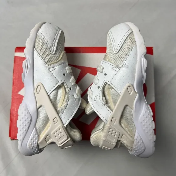 Bundle of 2 Nike Huarache Run (TD) Sneakers Toddler Shoes Black White Size 6C