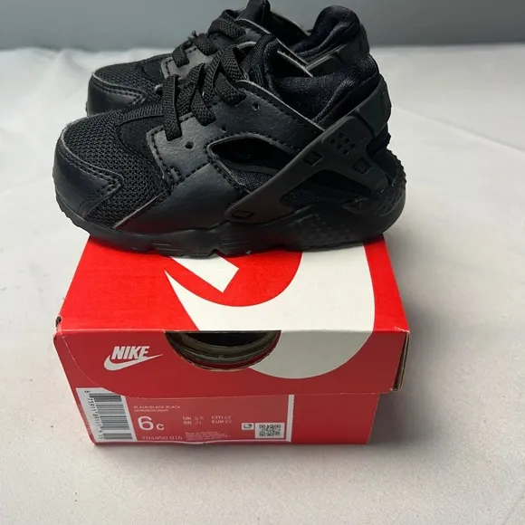 Bundle of 2 Nike Huarache Run (TD) Sneakers Toddler Shoes Black White Size 6C