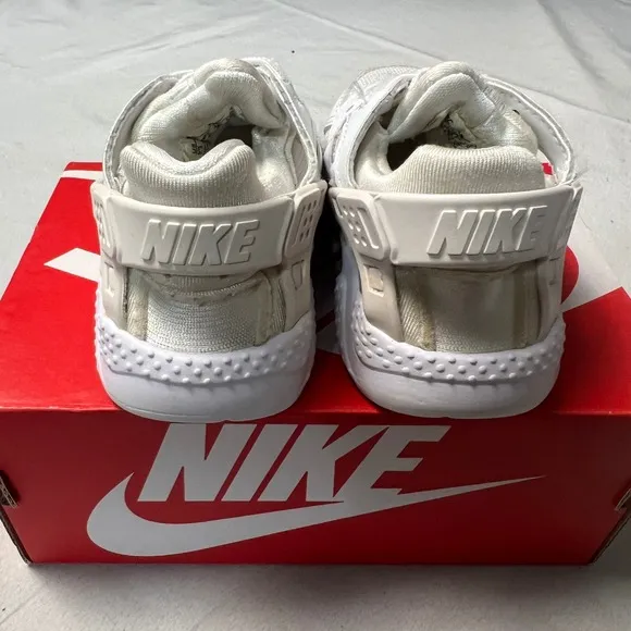 Bundle of 2 Nike Huarache Run (TD) Sneakers Toddler Shoes Black White Size 6C