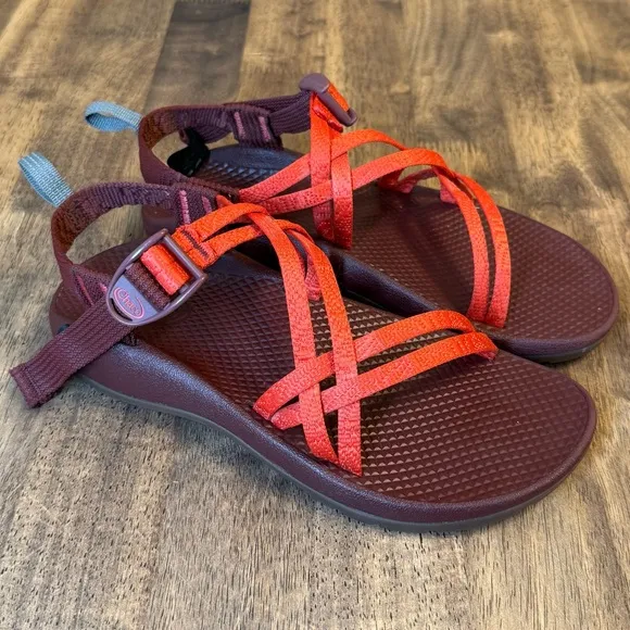Chaco Kids ZX/Cloud 2 Classic Performance Hiking Beach Water Sandal Red Size 6