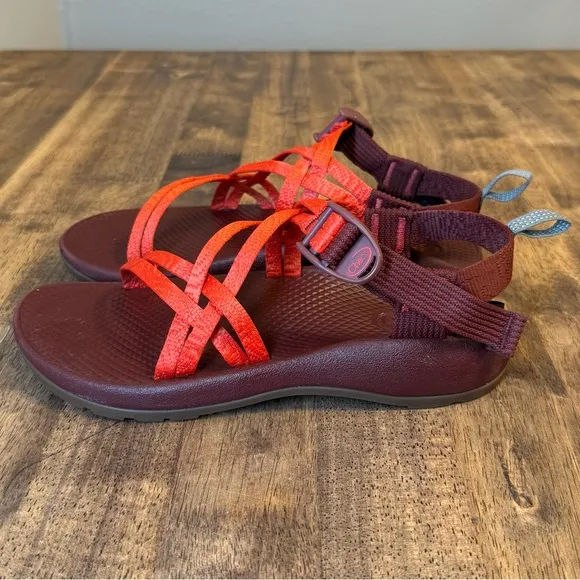 Chaco Kids ZX/Cloud 2 Classic Performance Hiking Beach Water Sandal Red Size 6