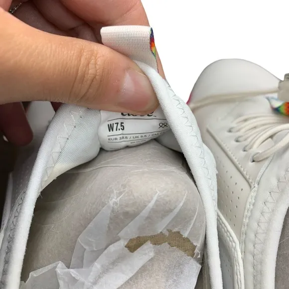 Clove Rainbow Nurse Shoes White Nursing Sneakers Women's Size 7.5