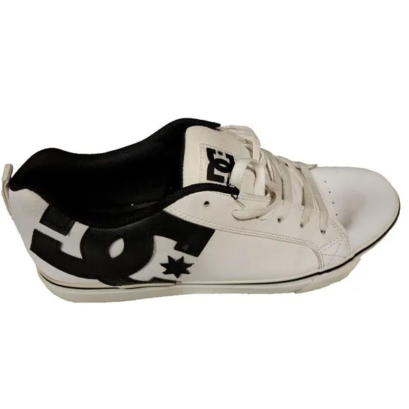 DC Court Graffik SE Black Men Size 12 Shoes Low Top Rare Skater Board Shoe