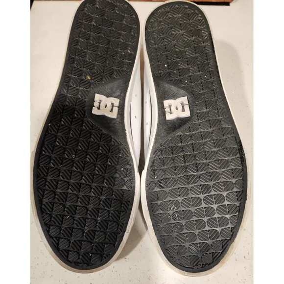 DC Court Graffik SE Black Men Size 12 Shoes Low Top Rare Skater Board Shoe