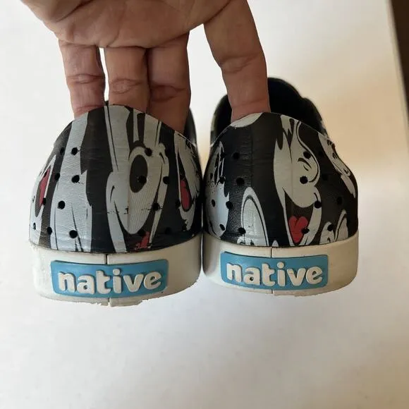 Disney Parks Mickey Mouse Native Slip On Sneakers Men’s Size 11 Worn Once