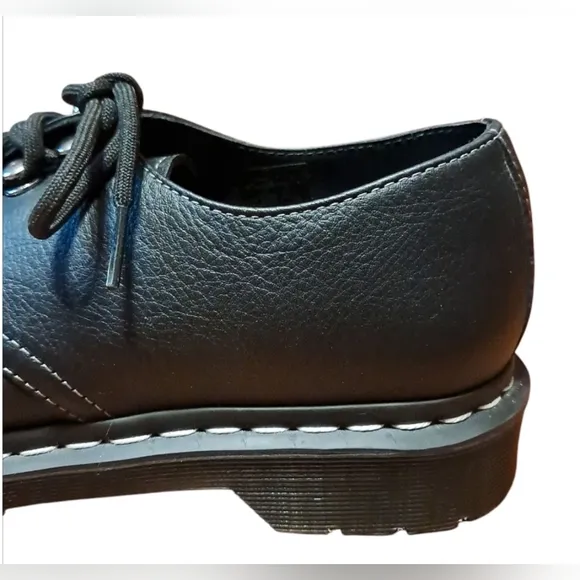 Dr Martens Women's 1461 Hardware Virginia Leather Oxford Shoes Size 9 NWOT