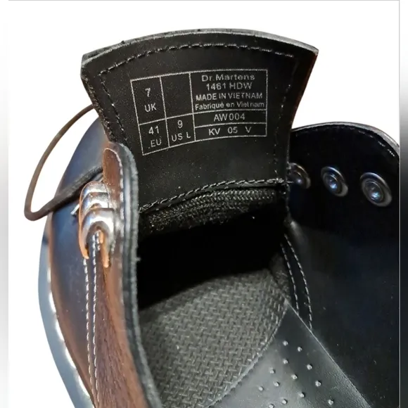 Dr Martens Women's 1461 Hardware Virginia Leather Oxford Shoes Size 9 NWOT