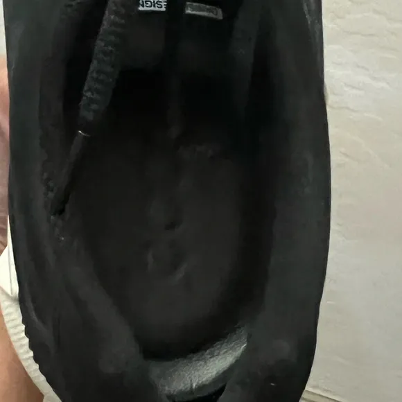 Ecco men's size 43 Danish Design black gym shoes