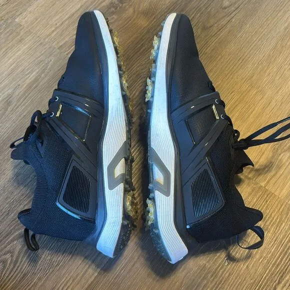 Footjoy HyperFlex men’s Golf Shoes in black size 10 medium performance wear