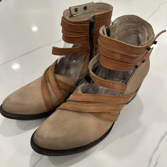 Freebird by Steven GRIND Leather Suede Strappy Boot RARE Taupe Sz 10 New