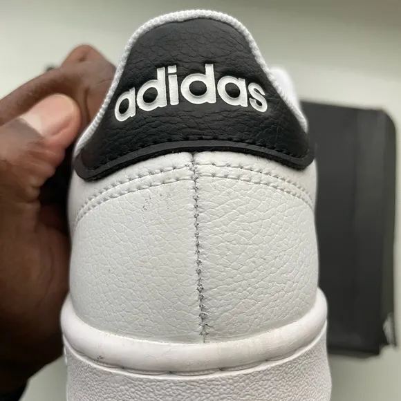 Grand court sneakers