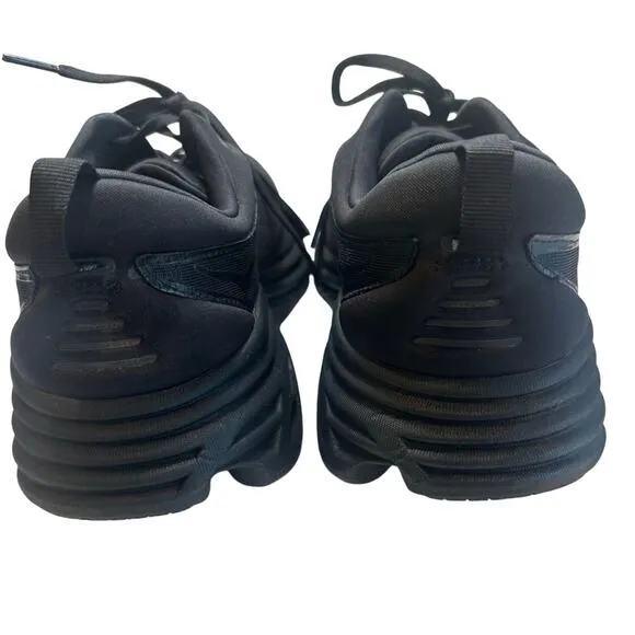 HOKA One One M Bondi 8 Triple Black Men's Size 12D Running Sneaker ShoesEUC