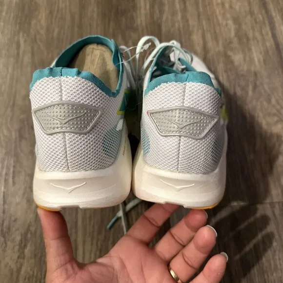 Hoka One One Unisex Cielo Road Running Sneaker Shoes, Men 9.5 / women 11 SAMPLE