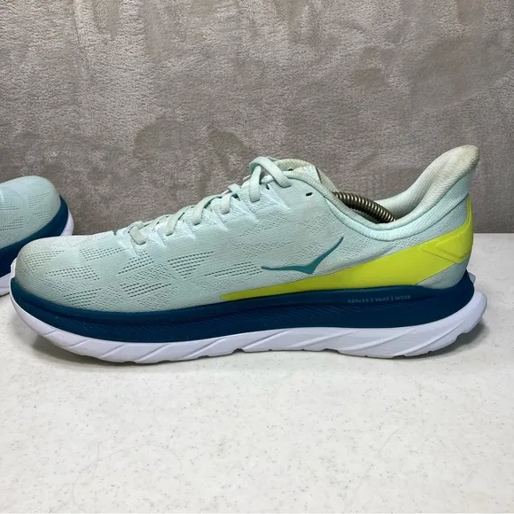 Hoke One One Mach 4 Ultra Marathon Cushioned Blue Glass Shoes 1113528 BGEPR