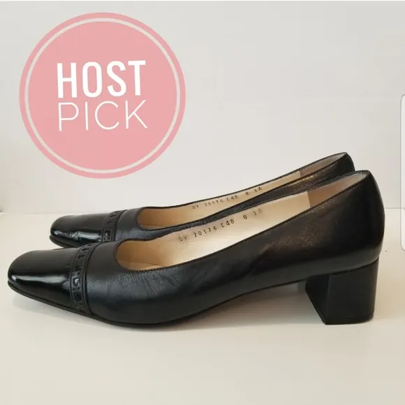 Host Pick Salvatore Ferragamo Black Court Shoes