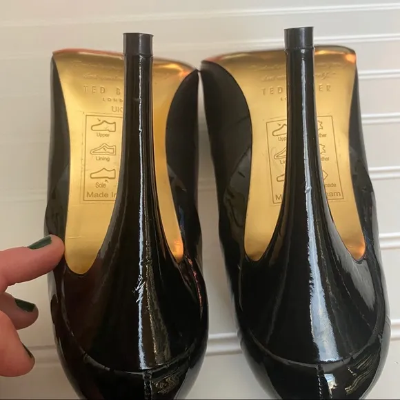 🎉HOST PICK | Ted Baker London Kelmat Court Shoes