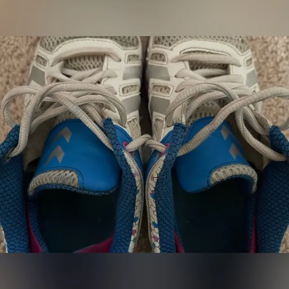Hummel Y2K 6.5 Blue and Pink Running Shoes