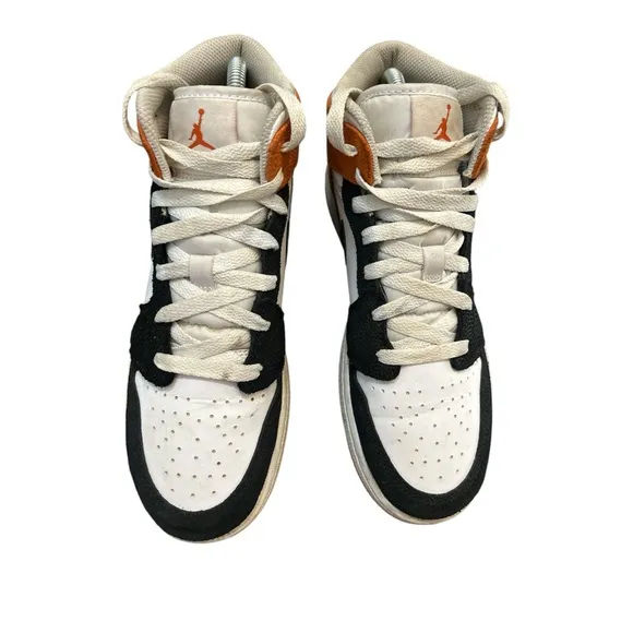 jordan‎ 1 mid se basketball blossom GS- Size: 7Y