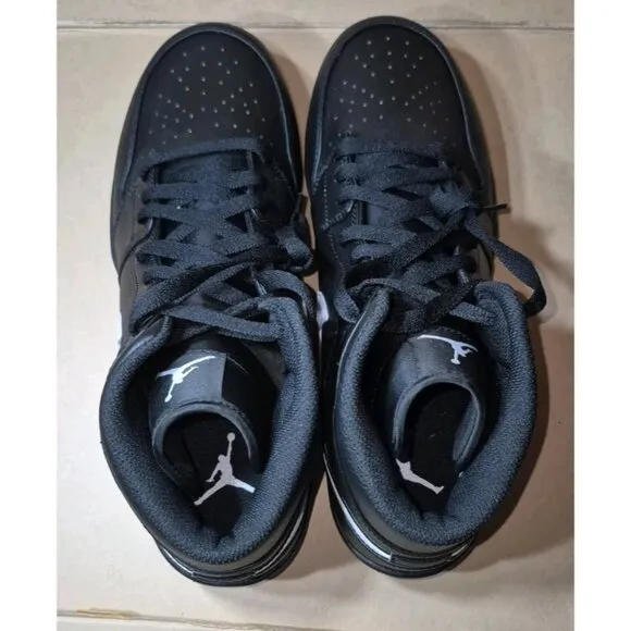 JORDAN 1 MID TD FOOTBALL MEN'S SIZE 10 BLACK NEW