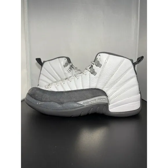 Jordan 12 Dark Grey Sz10 SKU 130690 160