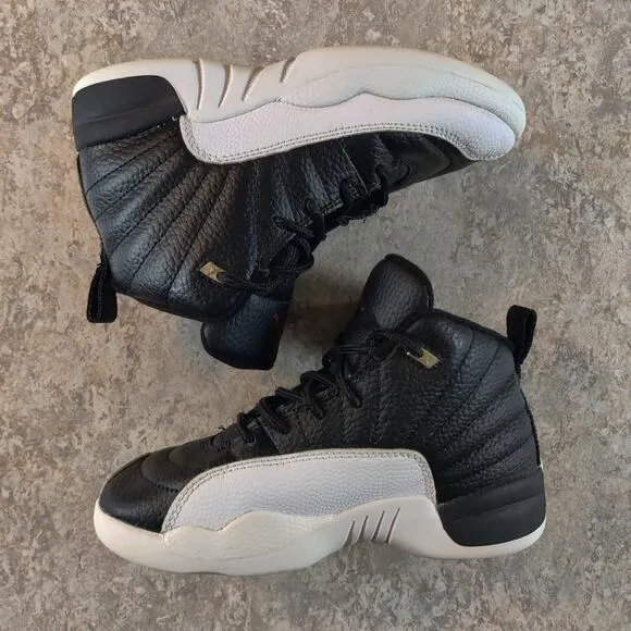 Jordan 12 Retro Playoffs 2022 Shoes 151186-006 Kids / Youth / Boys 13C *Clean.