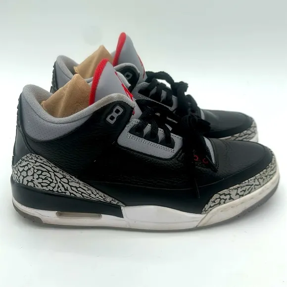 Jordan 3 Retro OG Mid Black Cement Mens Size 10.5 EUC