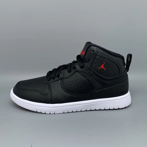 Jordan Access PS Black Gym Red Shoes AV7943-001 Kids Sz 11C