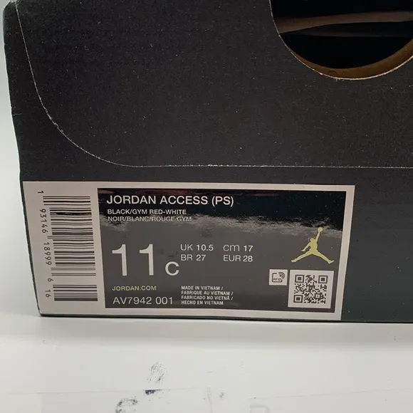 Jordan Access PS Black Gym Red Shoes AV7943-001 Kids Sz 11C
