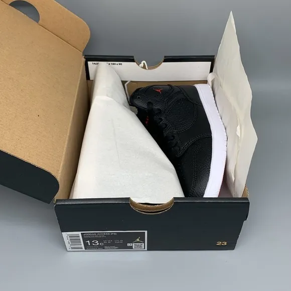 Jordan Access PS Black Gym Red Shoes AV7943-001 Kids Sz 11C