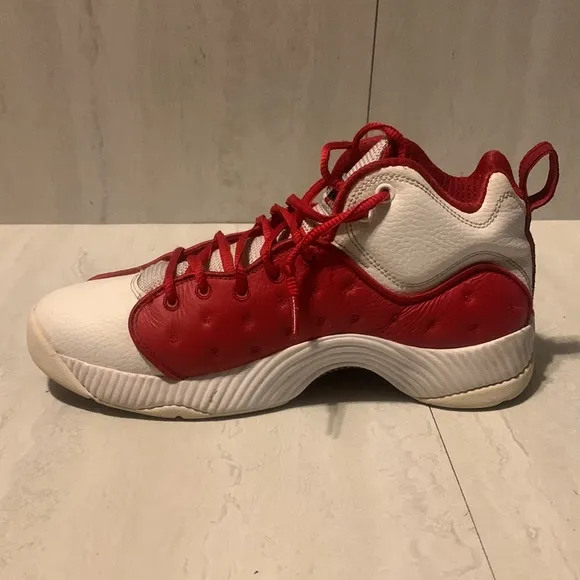 Jordan Jumpman Team 2 Gym Men's Red White Leather Athletic Shoes Size 8