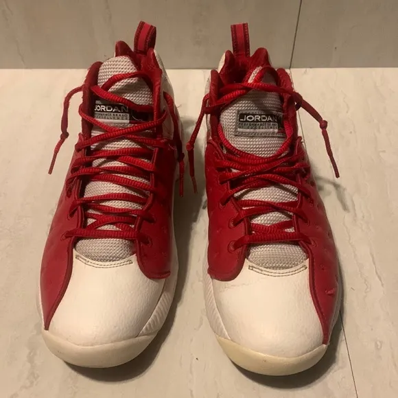 Jordan Jumpman Team 2 Gym Men's Red White Leather Athletic Shoes Size 8