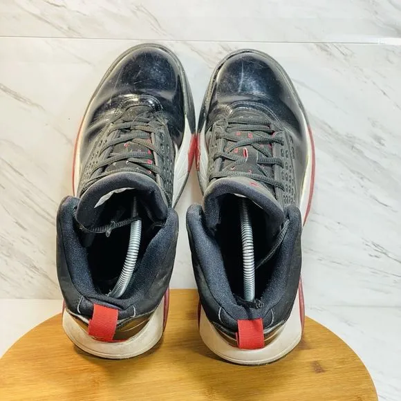 Jordan Maxin 200 Black Gym Red 2019 Size 10