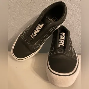 Karl Lagerfeld x Vans Shoes 4.5 Great Condition HOT item! KL Rare Hard to Find!!