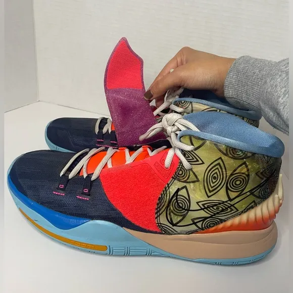 Kyrie Irving Kyrie 6 Nike Shoes Heal The World 2019 Men’s Size 12 Barely Used