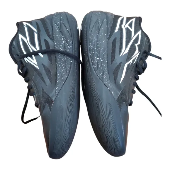 LaMelo ball mb 02 oreo black basketball mens shoes sneakers