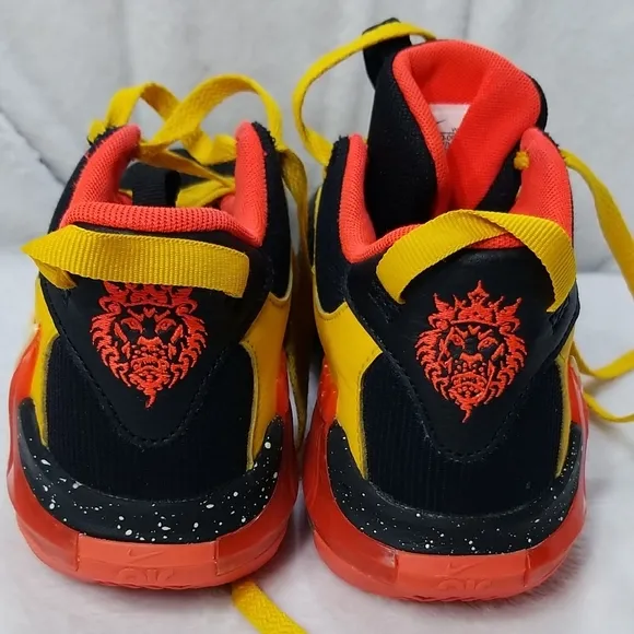 LeBron Witness 7 GS 'Black Bright Crimson Speckled' Sneaker Size  5.5Y