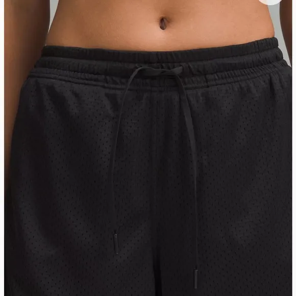 Lululemon Relaxed-Fit Mesh Training Short 8&quot;