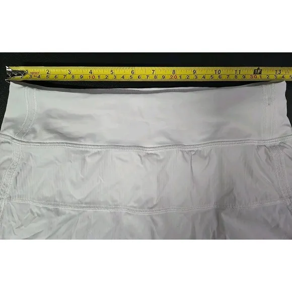 Lululemon White Pace Rival Skort Tennis Skirt Pleated Size 4 Gym Summer Fit