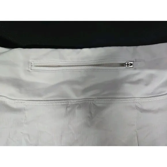 Lululemon White Pace Rival Skort Tennis Skirt Pleated Size 4 Gym Summer Fit