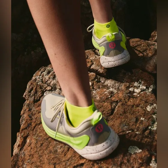 Lululemon Women's Gray and Green Running Shoes 8 Brand NEW