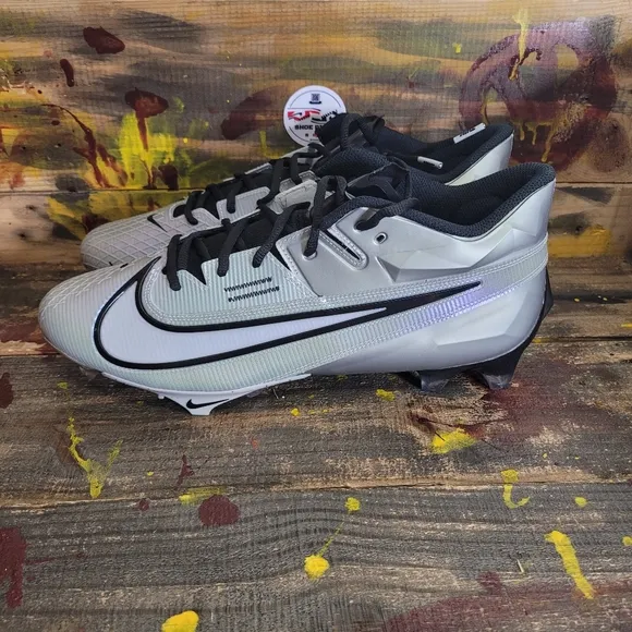 Men Nike‎ athletic shoes size 14 new