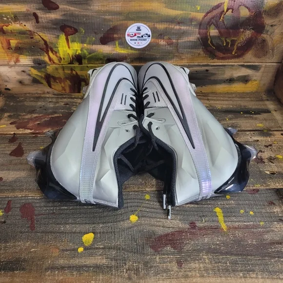 Men Nike‎ athletic shoes size 14 new