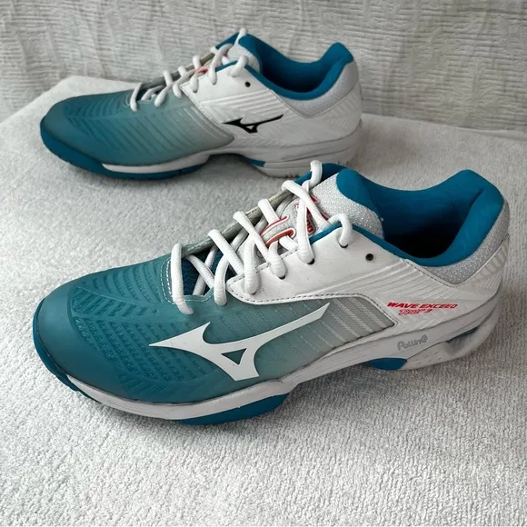 Mizuno Womens 8 Wave Exceed Tour 3 All Court Tennis Shoes Blue Jewel Fiery Coral
