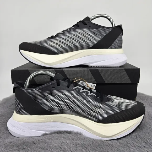 New adidas Adizero Boston 12 Core Black Cloud White Women's Running Shoes Size 9