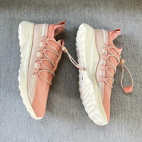 NEW adidas Terrex Voyager 21 Canvas Hiking Fz3338 Halo Blush W sz-7.5 Sneakers