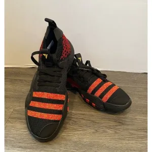 NEW Adidas Trae Young 2  Black/Red‎ Mens Basketball Shoes Men's Size 7.5 HQ0986