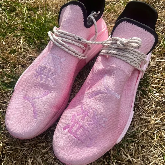 NEW Adidas x Pharrell size 17 Mens NMD Hu Pink Shoes
