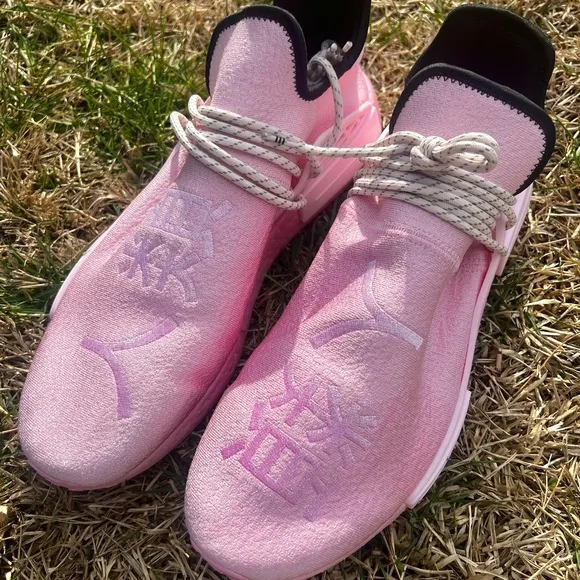 NEW Adidas x Pharrell size 17 Mens NMD Hu Pink Shoes