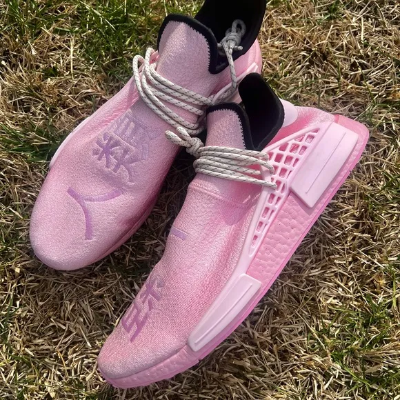 NEW Adidas x Pharrell size 17 Mens NMD Hu Pink Shoes