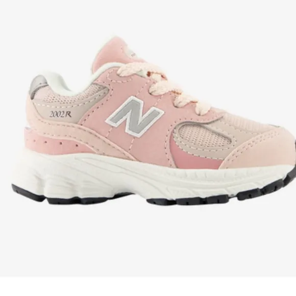 New Balance 2002R Girls’ Toddler Pink/Grey Running Shoes/Athletic Sneakers Sz:1Y